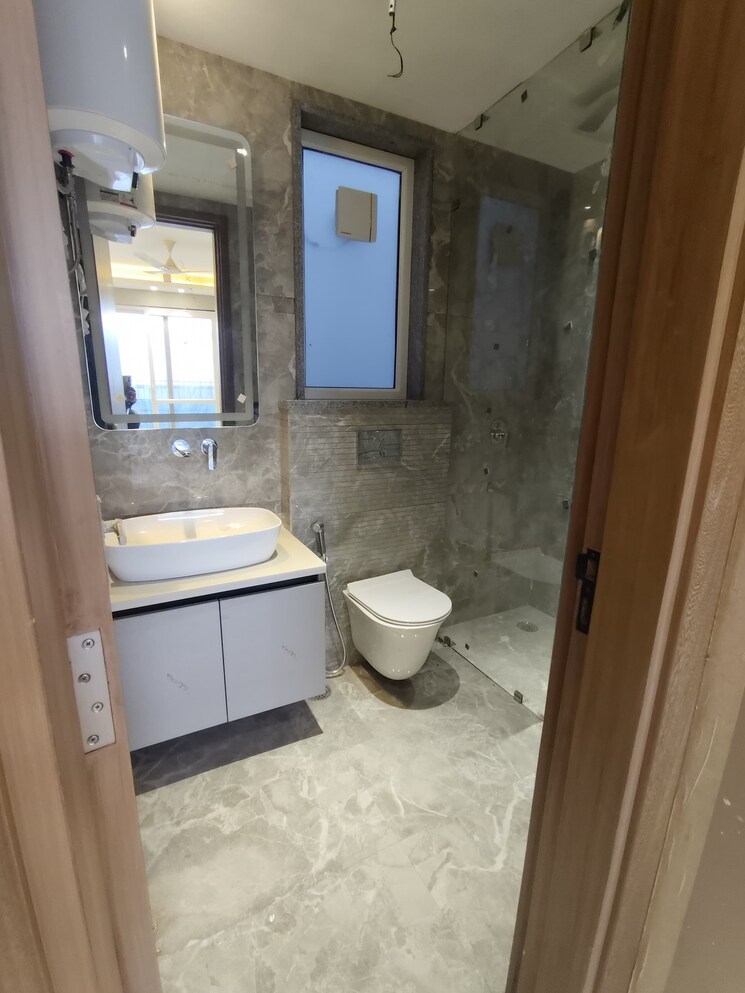 Bathroom, kohli-one-malibu-town 3 Bedroom 240 Sq.Yd. Builder Floor In Sector 47 Gurgaon 8664260