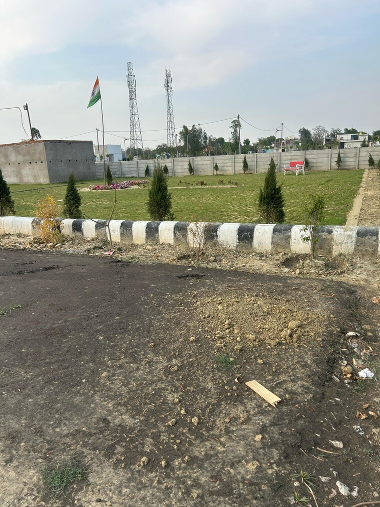 undefined, krishna-iscon-valley  1015 Sq.Ft. Plot In Gosainganj Lucknow 8664407