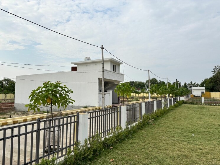 Exterior View, bijnor road  1000 Sq.Ft. Plot In Bijnor Road Lucknow 8664549
