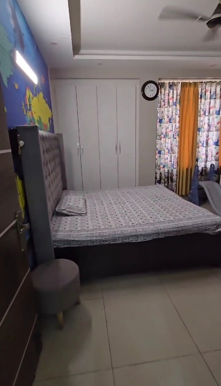Bedroom, mahagun-mascot 4 Bedroom 2215 Sq.Ft. Apartment In Sain Vihar Ghaziabad 8664615