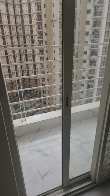 Balcony in 2 BHK Builder Floor at Sector 11 – for Rent