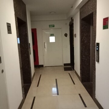 Building Lobby in 3 BHK Apartment at M3M Flora 68, Sector 68 – for Rent