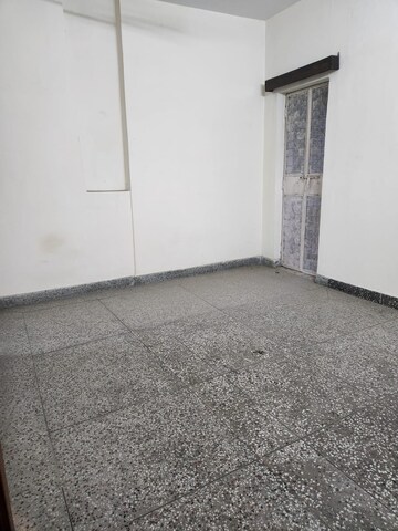 Room in 1 BHK Apartment at RWA Qutab Enclave, Katwaria Sarai – for Rent