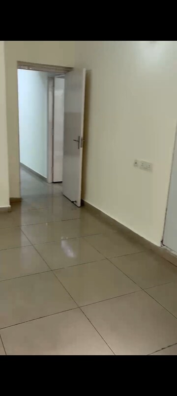 Room in 2 BHK Apartment at Gaurs Cascades, Raj Nagar Extension – for Sale