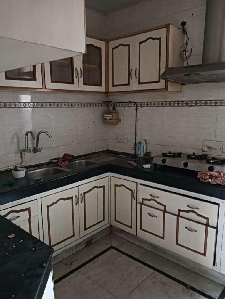 Kitchen, garhi 6+ Bedroom 3600 Sq.Ft. Independent House In Garhi Delhi 8664672