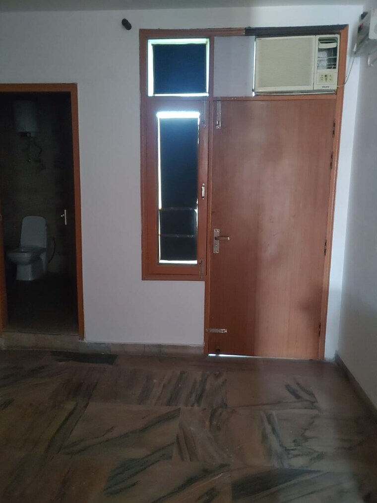 Room, garhi 6+ Bedroom 3600 Sq.Ft. Independent House In Garhi Delhi 8664672
