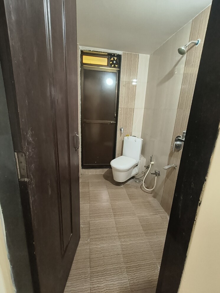 Bathroom, paradise-sai-world-empire 2 Bedroom 790 Sq.Ft. Apartment In Kharghar Navi Mumbai 8664731
