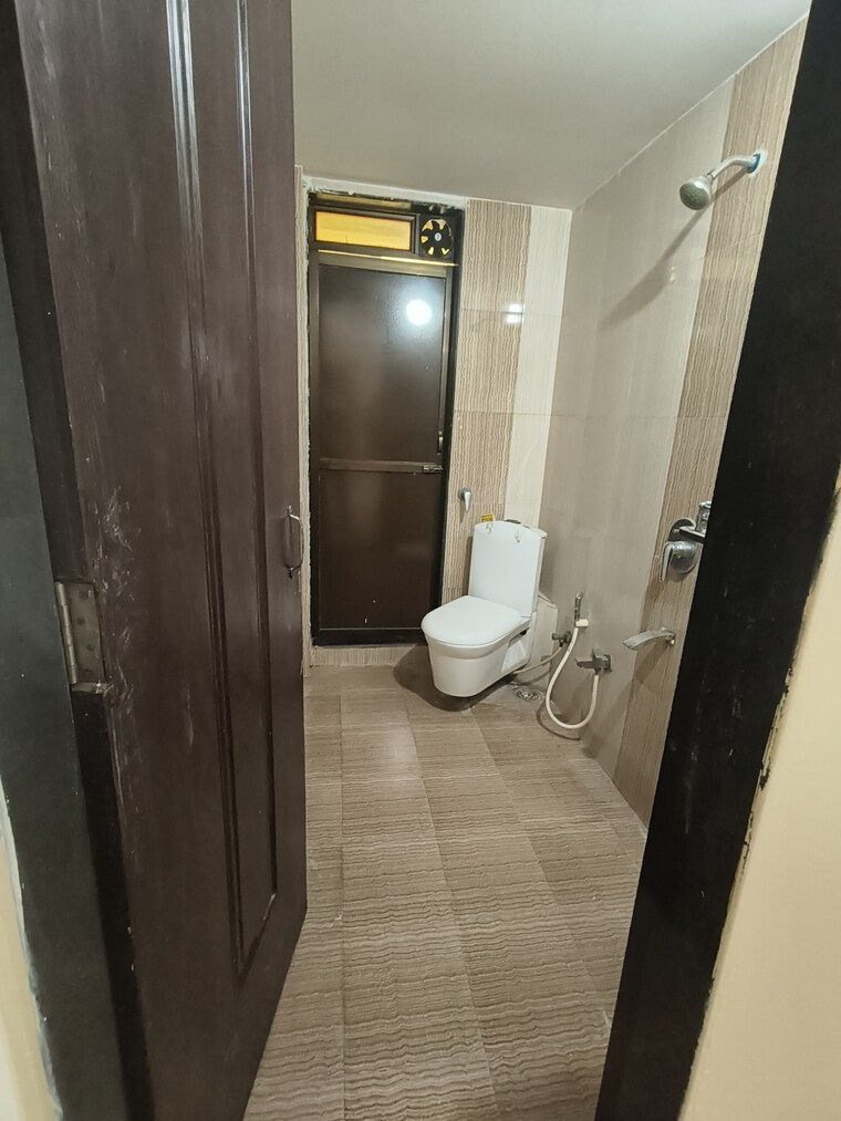 Bathroom, paradise-sai-world-empire 2 Bedroom 790 Sq.Ft. Apartment In Kharghar Navi Mumbai 8664731