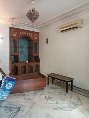 Room in 2 BHK Builder Floor at Dayanand Colony – for Sale