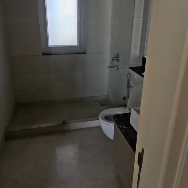 Bathroom, dlf-the-ultima 3 Bedroom 2100 Sq.Ft. Apartment In Sector 81 Gurgaon 8664719