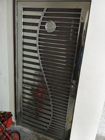 Bathroom in 2.5 BHK Apartment at Saviour Park, Mohan Nagar – for Rent