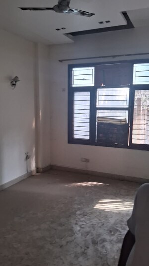 Room in 2 BHK Builder Floor at Lajpat Nagar 4 – for Sale