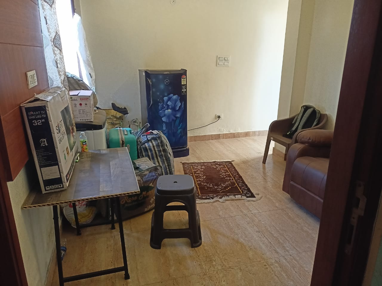 1 BHK Builder Floor For Rent in Khirki Extension