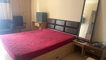 Bedroom in 3 BHK Builder Floor at Sector 20 – for Rent