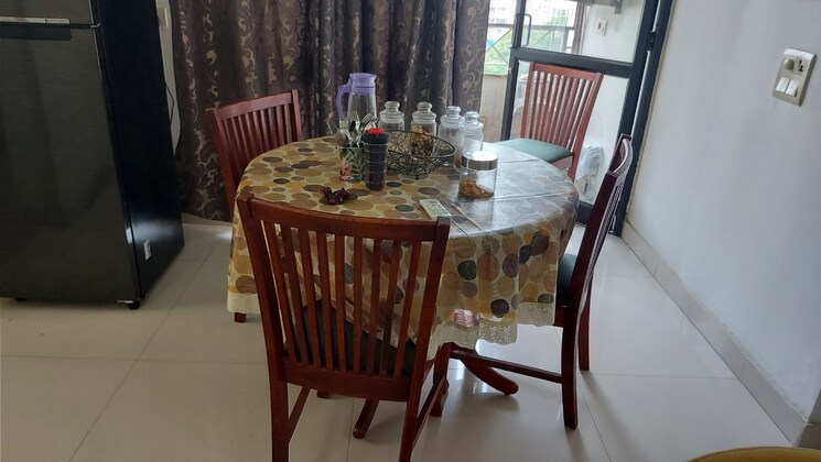 Team Area, dlf-silver-oaks 2 Bedroom 1150 Sq.Ft. Apartment In Sector 26 Gurgaon 8664792