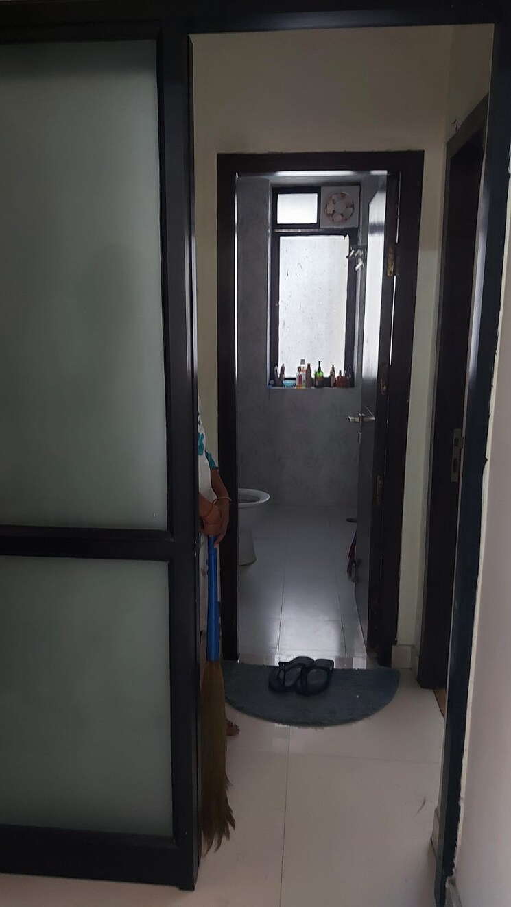 undefined, dlf-silver-oaks 2 Bedroom 1150 Sq.Ft. Apartment In Sector 26 Gurgaon 8664792