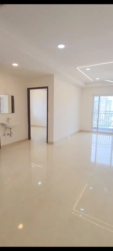 Room in 3 BHK Apartment at Gem Nakshatra, Kokapet – for Rent