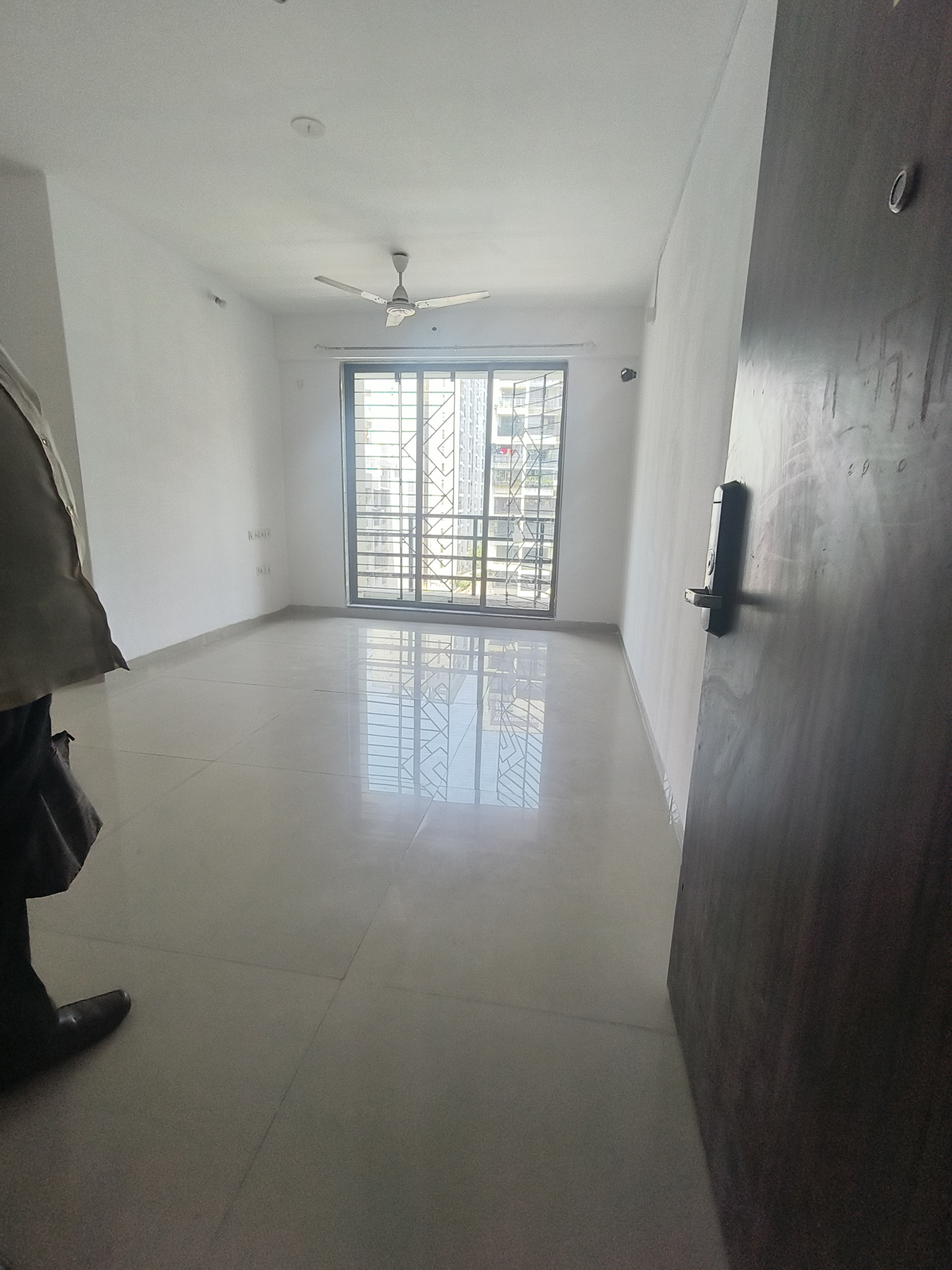 4 BHK + Study Room 2013 Sq.Ft. Apartment in Paradise Sai World Empire
