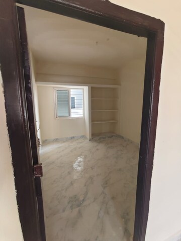 Room in 2 BHK Apartment at Kurmannapalem – for Sale