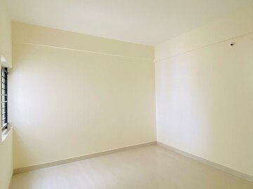 Room in 2 BHK Apartment at Electronic City Phase I – for Sale