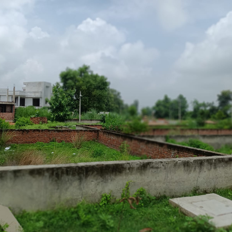 Plot For Sale in Ib Group 