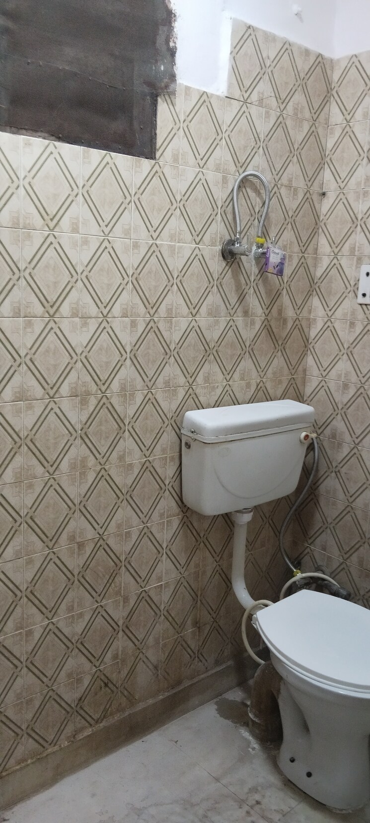 Bathroom, khirki extension 2 Bedroom 700 Sq.Ft. Builder Floor In Khirki Extension Delhi 8664918