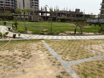 Master Bedroom in 6+ BHK Villa at Assotech Blith, Sector 99 – for Sale