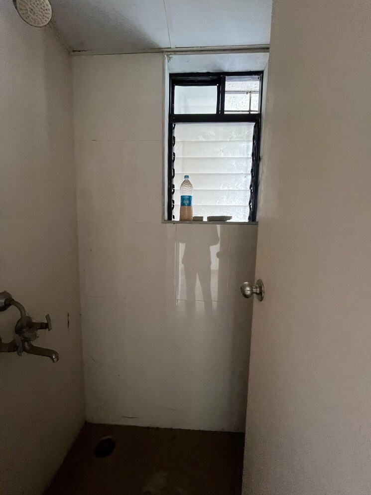 Attached Bathroom, lodha-crown-quality-homes-dombivli 1 Bedroom 500 Sq.Ft. Apartment In Dombivli East Thane 8664912