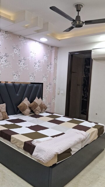 Bedroom in 3 BHK Builder Floor at Subhash Nagar – for Rent