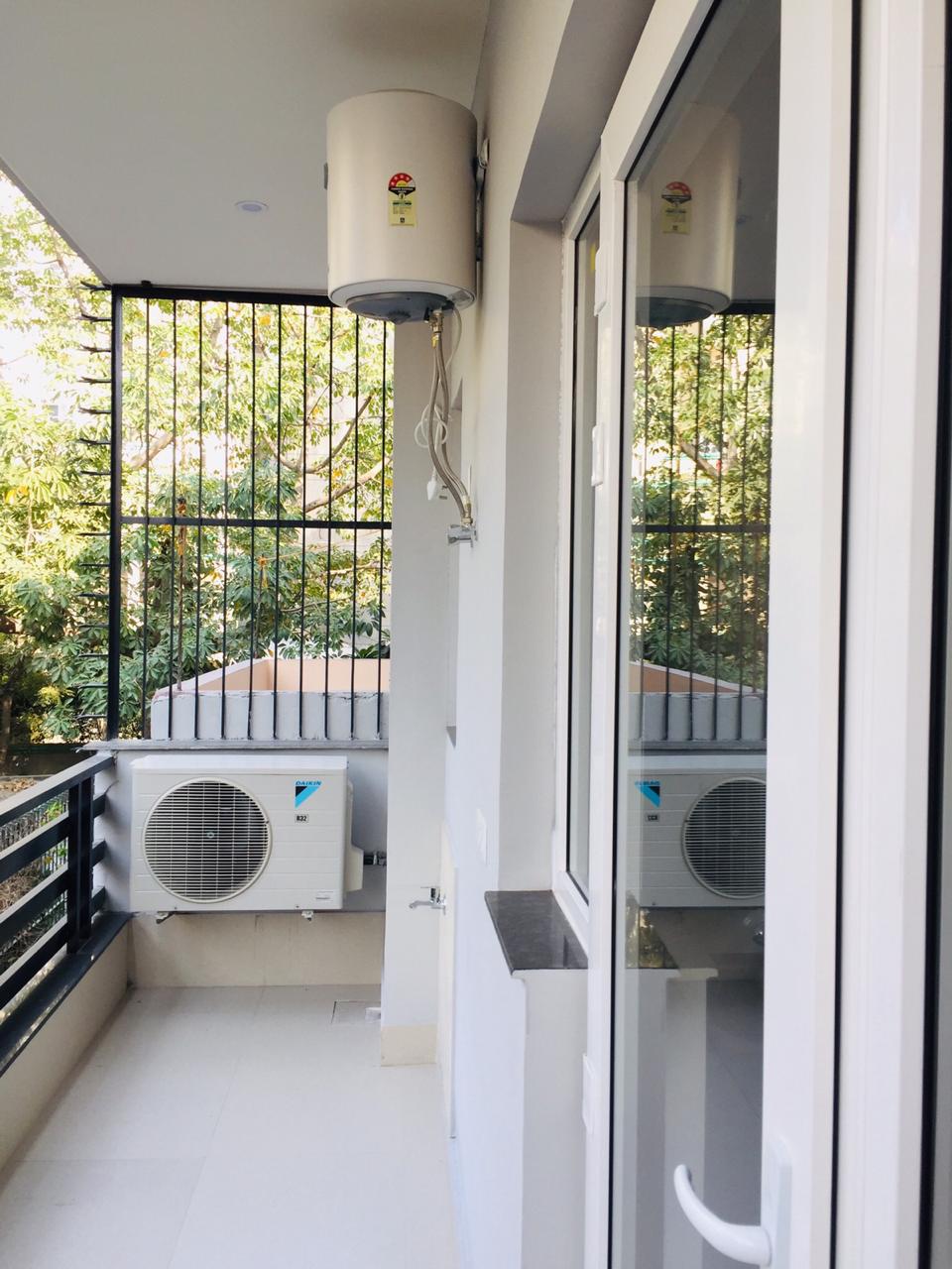 1 BHK Builder Floor For Rent in Ansal Sushant Apartments