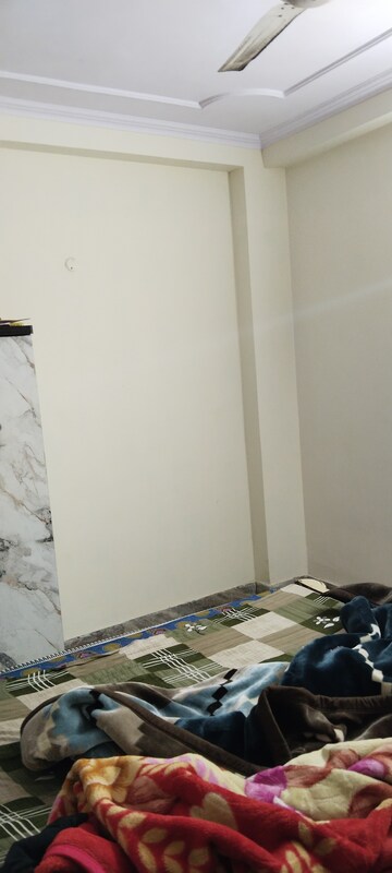 Furnished Amenities in 1 BHK Builder Floor at Khirki Extension – for Rent