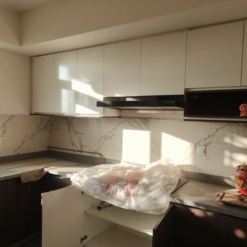 Kitchen in 4 BHK Apartment at DLF Alameda Independent Floors, Sector 73 – for Rent