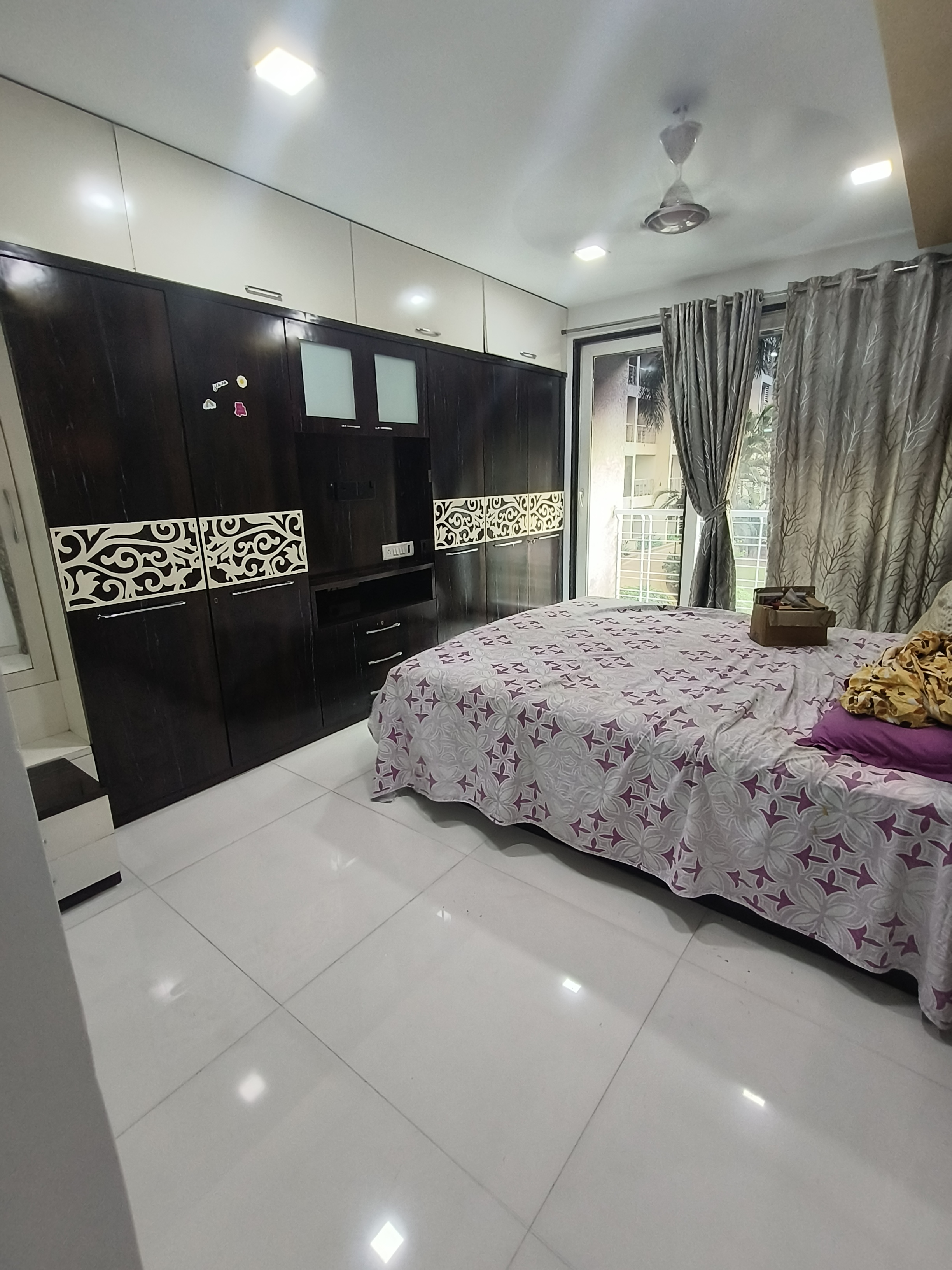 4 BHK + Extra Room 2095 Sq.Ft. Apartment in Paradise Sai World Empire