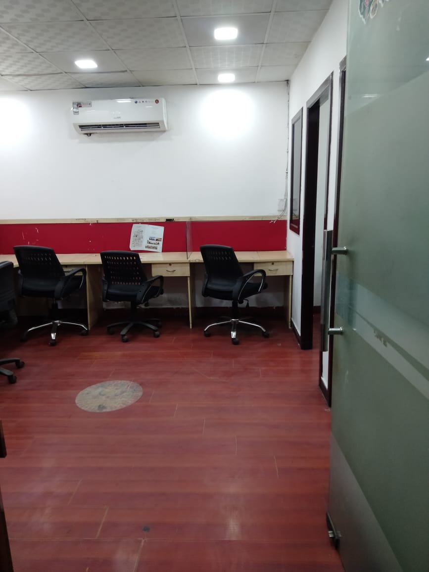 Office Space For Rent in Commercial Building