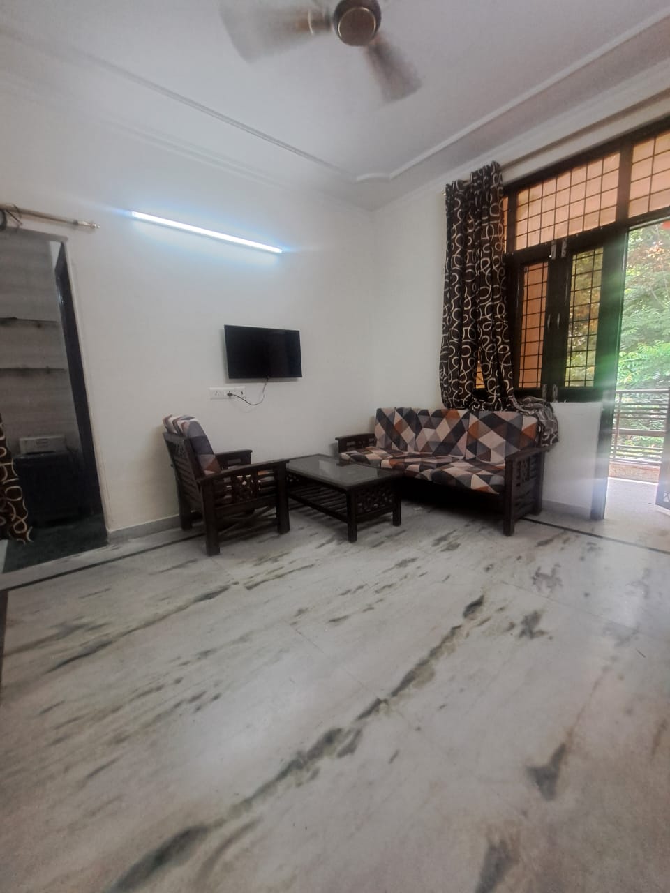 1 BHK Builder Floor For Rent in Ansal Sushant Lok I