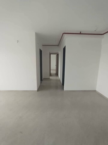 Room in 2 BHK Apartment at Naman Habitat, Andheri West – for Rent