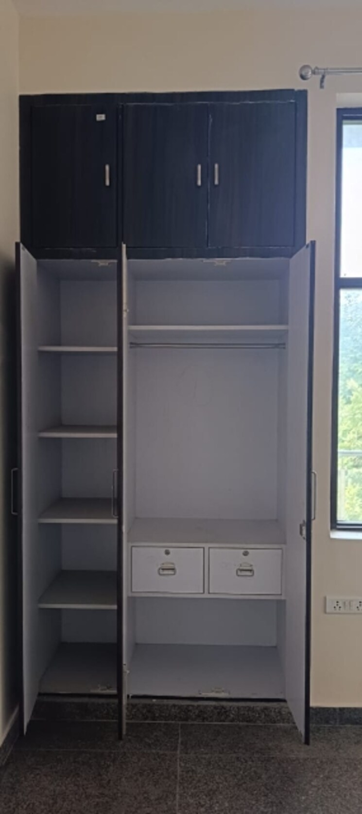 undefined, sector 26 3 Bedroom 240 Sq.Yd. Builder Floor In Sector 26 Noida 8665043