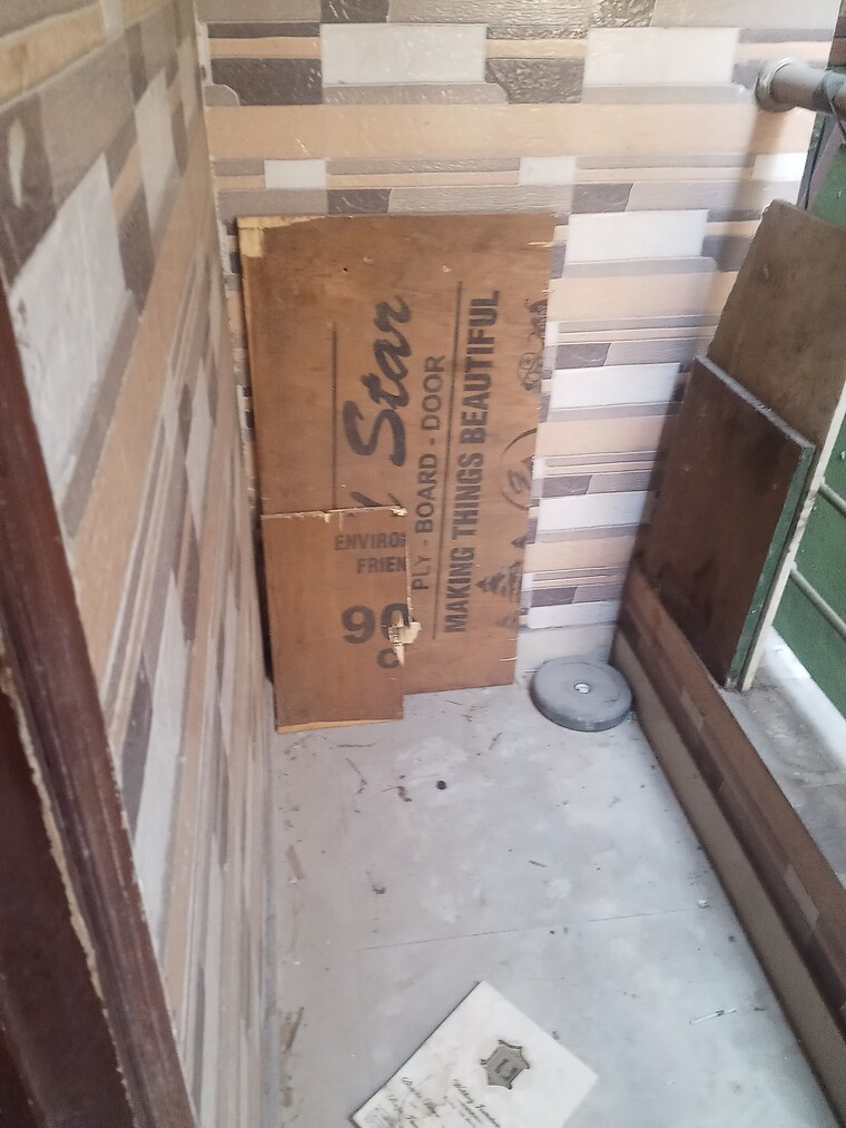 undefined, new ashok nagar 2 Bedroom 450 Sq.Ft. Builder Floor In New Ashok Nagar Delhi 8665167