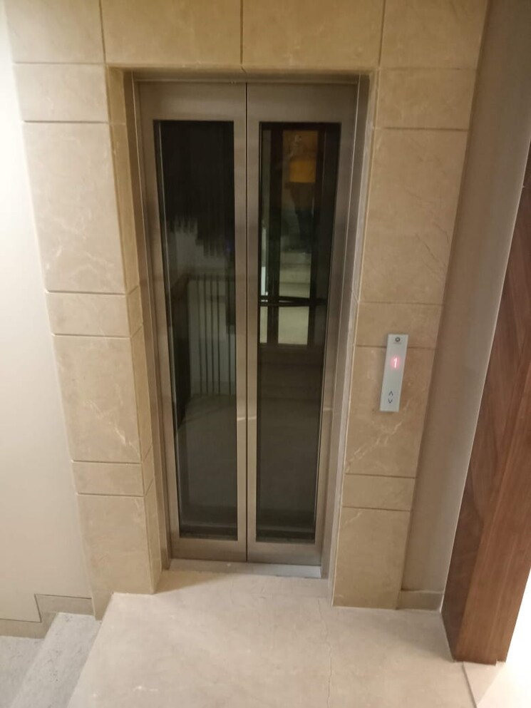 undefined, sector 19 dwarka 4 Bedroom 2500 Sq.Ft. Apartment In Sector 19 Dwarka Delhi 8665153