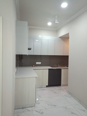 Kitchen in 2.5 BHK Builder Floor at Central Park Cerise Suites, Sohna Sector 33 – for Rent