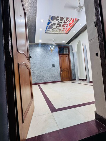 Bathroom in 2.5 BHK Apartment at Madhur Apartment, Paschim Vihar – for Rent