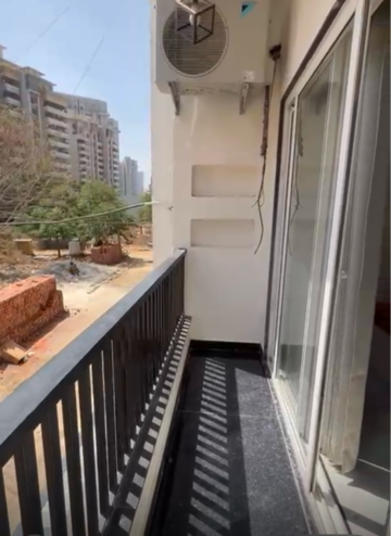 Balcony in 2 BHK Builder Floor at Sector 42 – for Rent