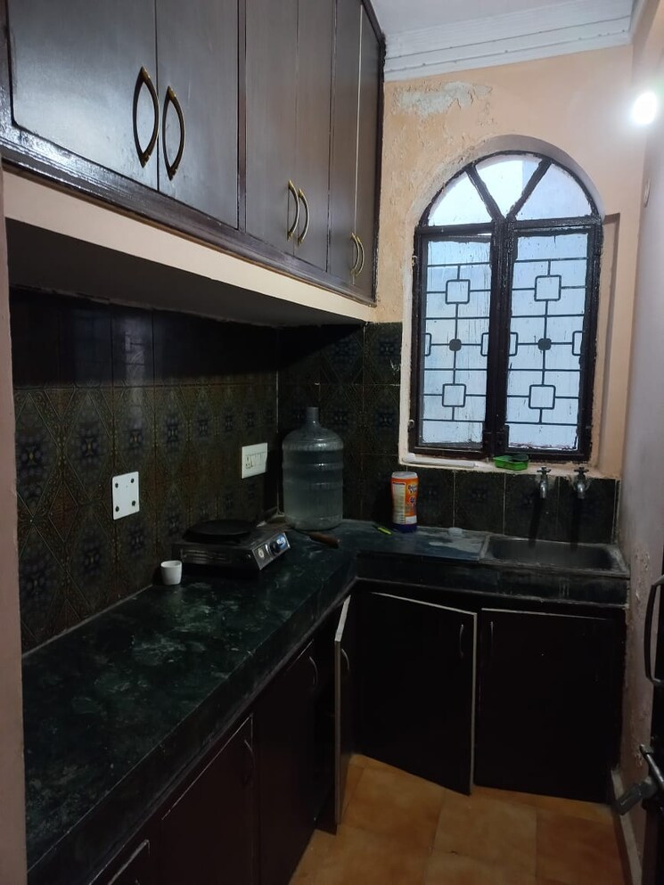 Kitchen, sector 37 6+ Bedroom 300 Sq.Yd. Independent House In Sector 37 Faridabad 8608386