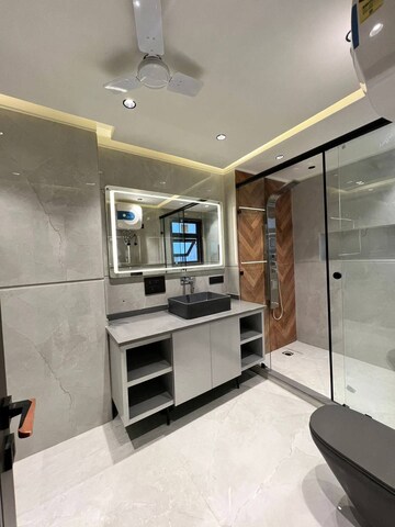 Kitchen in 1 BHK Builder Floor at DLF Cyber Park, Sector 20 – for Rent