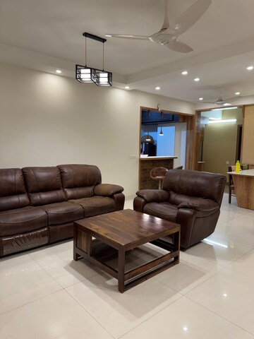 3 BHK Apartment For Rent in Century Breeze, Jakkuru