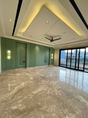 Room in 1 BHK Builder Floor at DLF Cyber Park, Sector 20 – for Rent