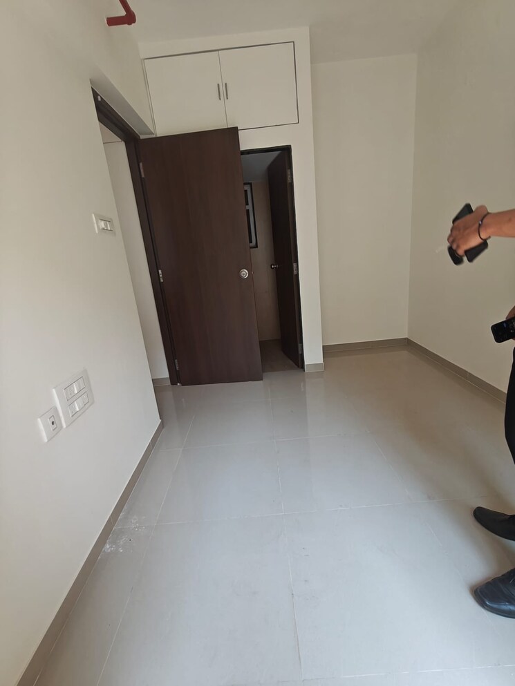 Room, jp-north-aviva 1 Bedroom 360 Sq.Ft. Apartment In Mira Road Thane 8665476