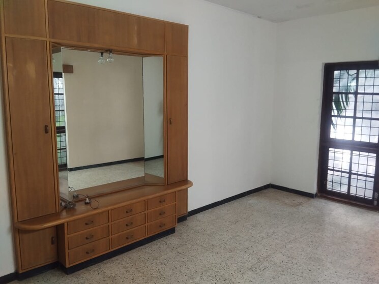 Room, lavelle road 3 Bedroom 2300 Sq.Ft. Apartment In Lavelle Road Bangalore 8665591