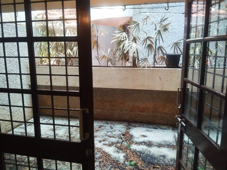 Balcony, lavelle road 3 Bedroom 2300 Sq.Ft. Apartment In Lavelle Road Bangalore 8665591