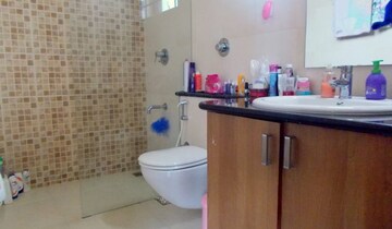 Bathroom in 4 BHK Villa at Prestige Bougainvillea, Whitefield – for Sale